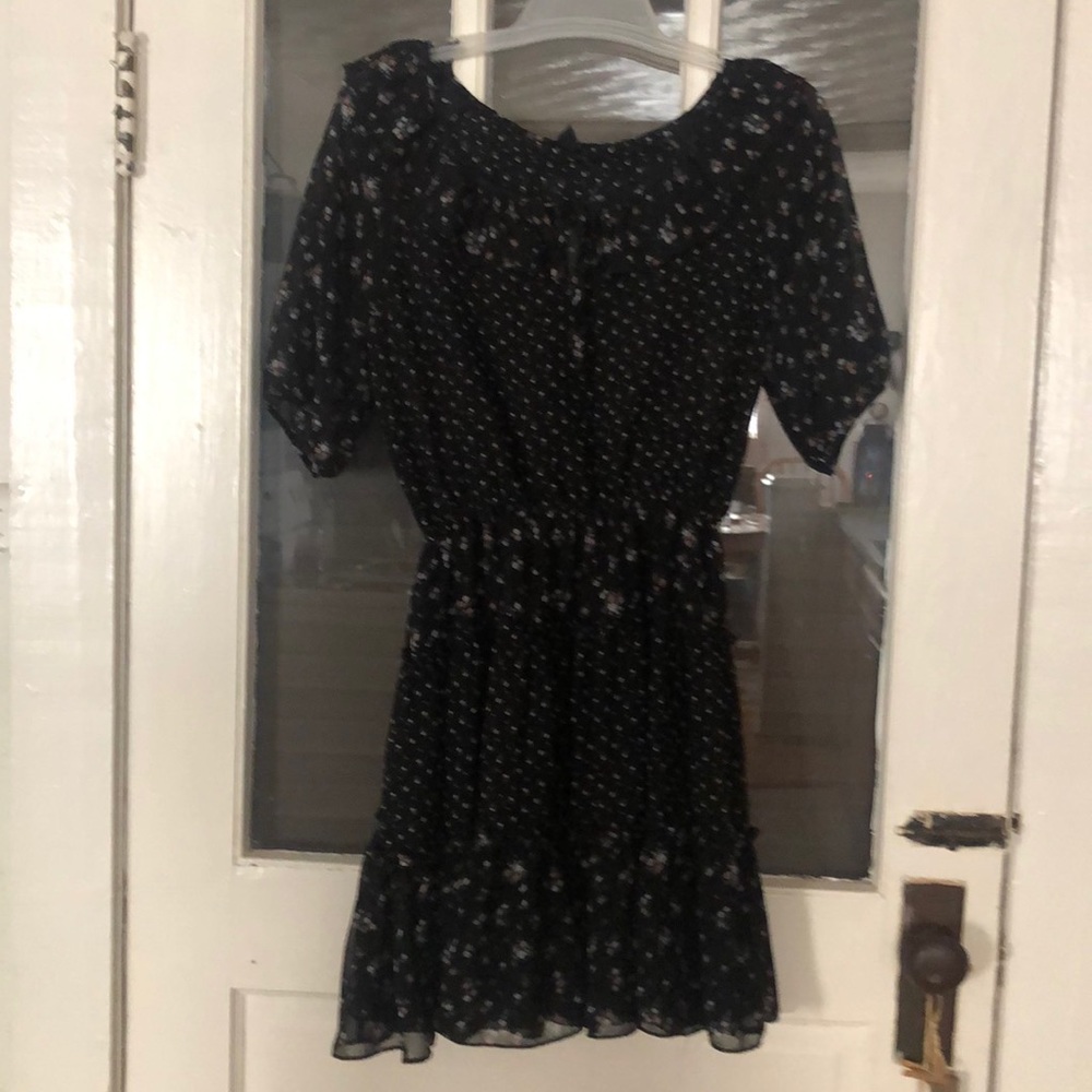 Dress - Picture 3 of 4